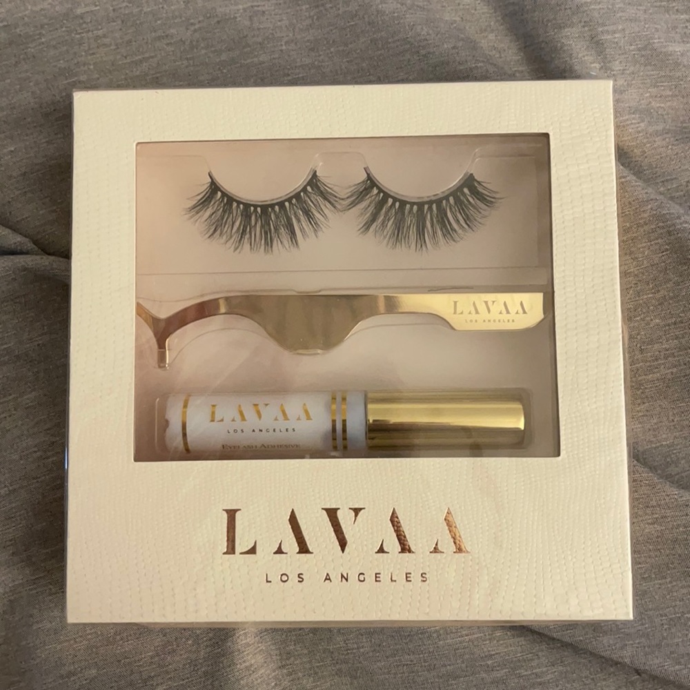 Lavaa Flirty Lash Set
